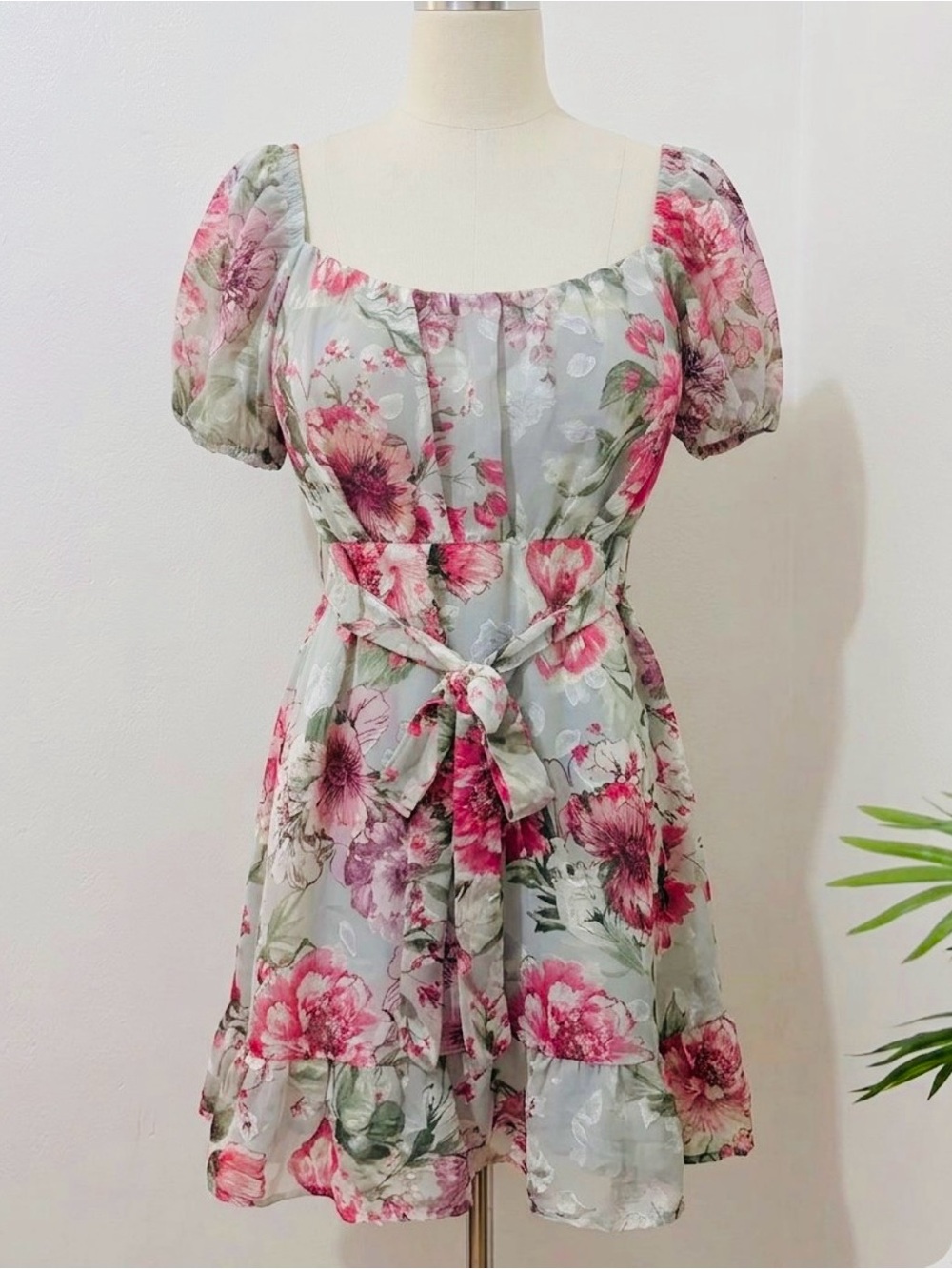 Speechless Floral Puff-Sleeve Tie-Waist Dress in Pink and Green
